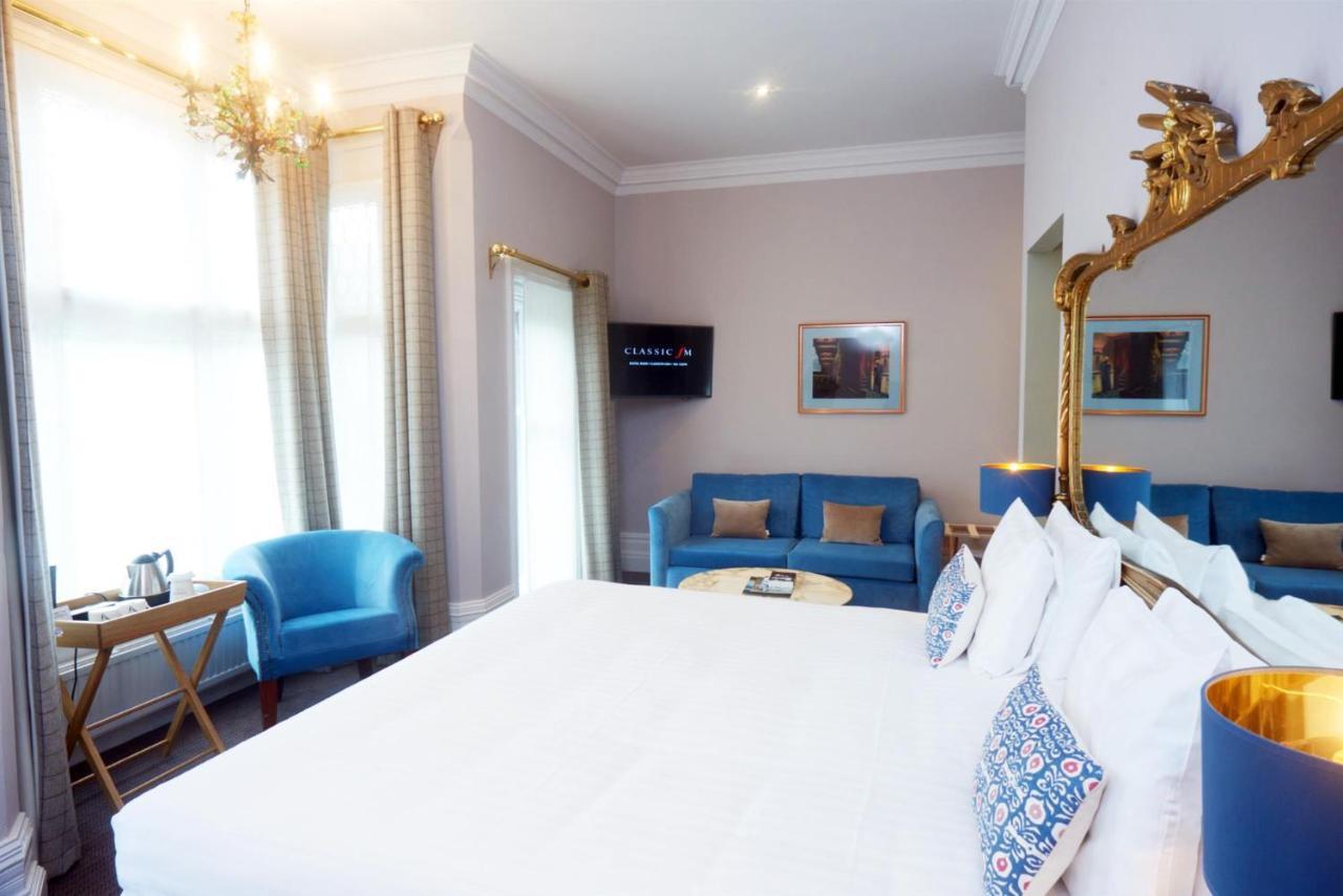 Embankment Hotel Bedford Exterior foto